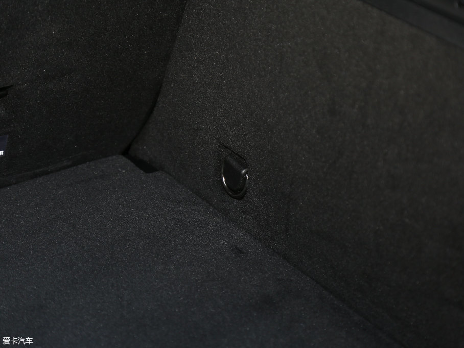 2017YGLCCoupe(M) GLC 300 4MATIC ISUV