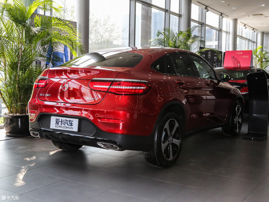 2017YGLCCoupe(M) GLC 200 4MATIC ISUV