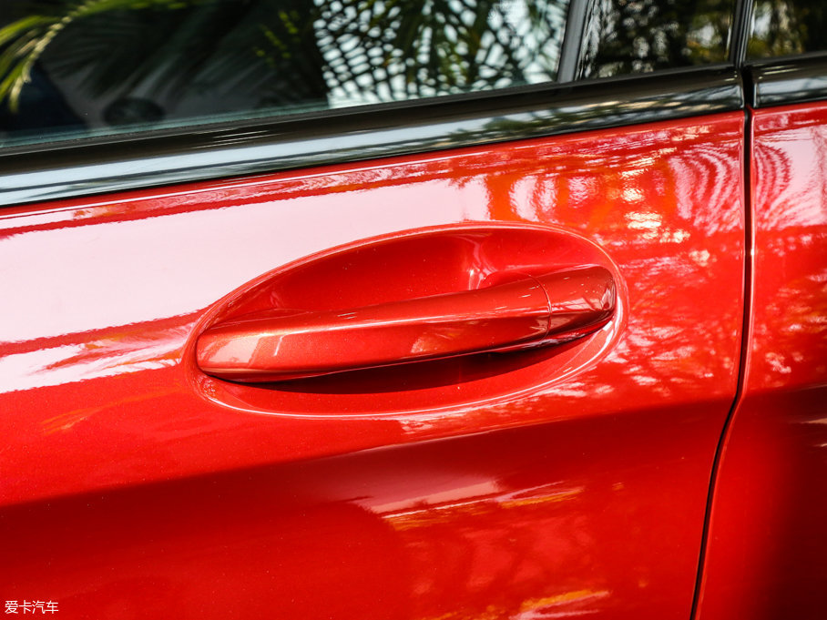 2017YGLCCoupe(M) GLC 200 4MATIC ISUV