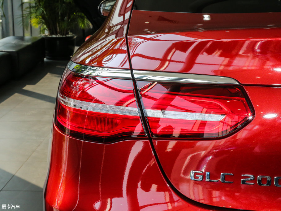 2017YGLCCoupe(M) GLC 200 4MATIC ISUV