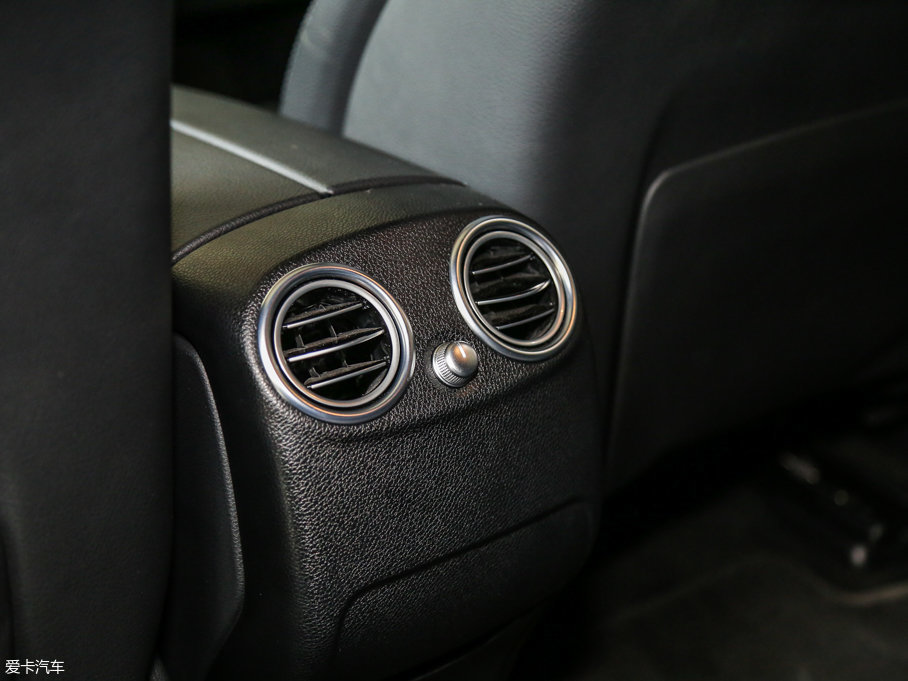 2017YGLCCoupe(M(jn)) GLC 200 4MATIC ISUV