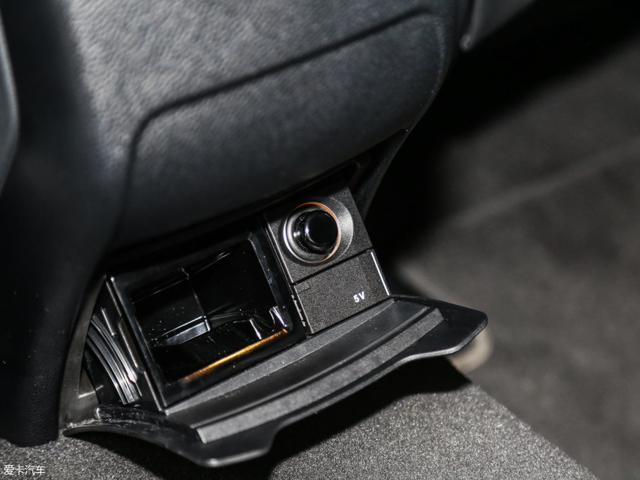 2017YGLCCoupe(M(jn)) GLC 200 4MATIC ISUV