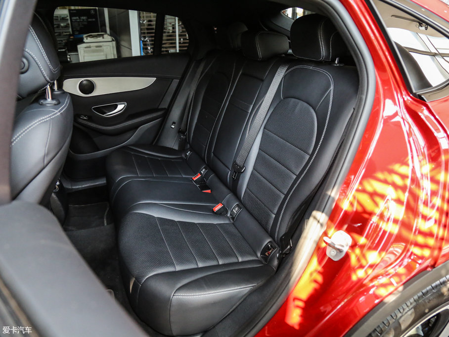 2017YGLCCoupe(M) GLC 200 4MATIC ISUV