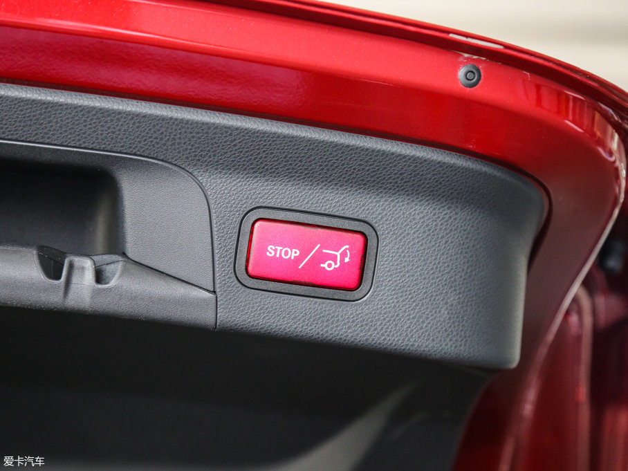 2017YGLCCoupe(M(jn)) GLC 200 4MATIC ISUV