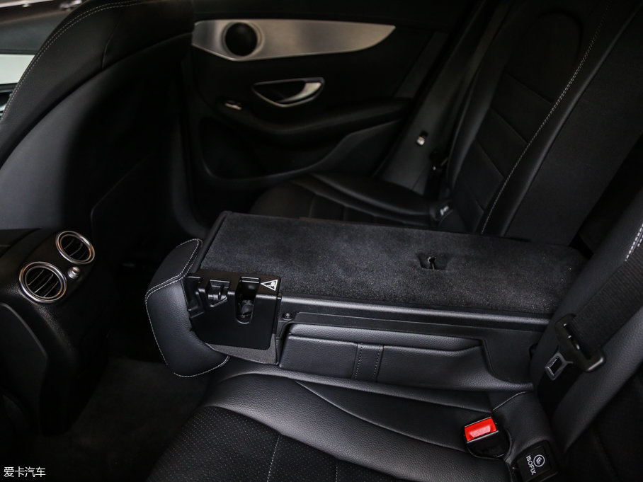 2017YGLCCoupe(M(jn)) GLC 200 4MATIC ISUV