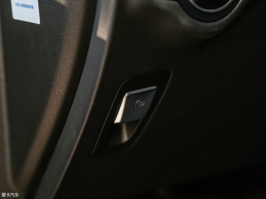 2017YGLCCoupe(M) GLC 200 4MATIC ISUV