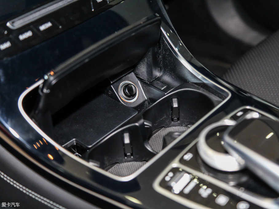 2017YGLCCoupe(M) GLC 200 4MATIC ISUV