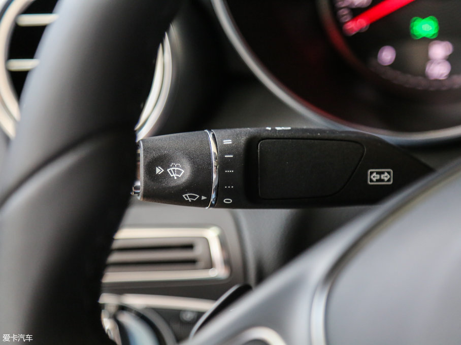 2017YGLCCoupe(M) GLC 200 4MATIC ISUV