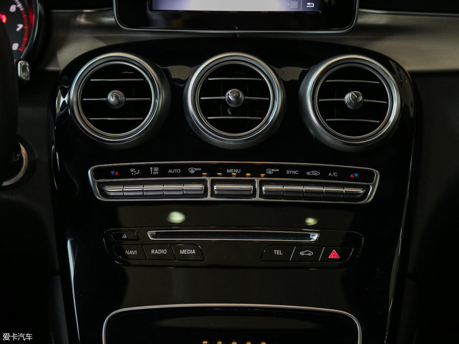 2017YGLCCoupe(M) GLC 200 4MATIC ISUV