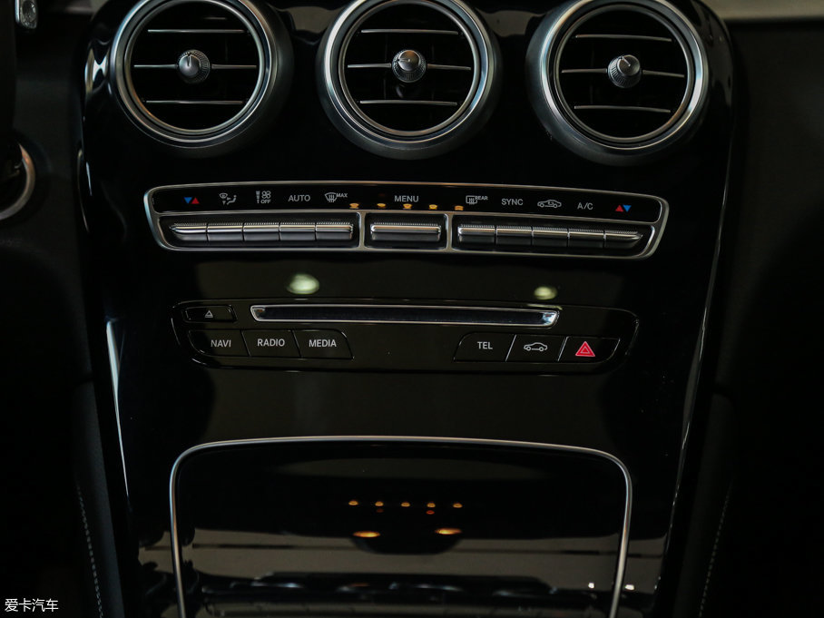 2017YGLCCoupe(M(jn)) GLC 200 4MATIC ISUV