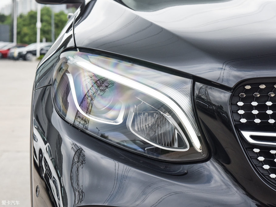 2017YGLCCoupe(M) GLC 200 4MATIC ISUV