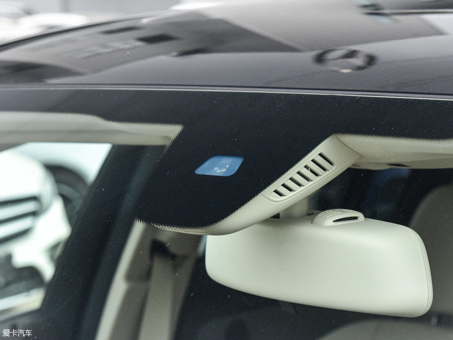 2017YGLCCoupe(M) GLC 200 4MATIC ISUV