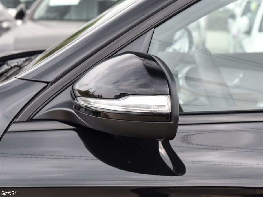 2017YGLCCoupe(M) GLC 200 4MATIC ISUV