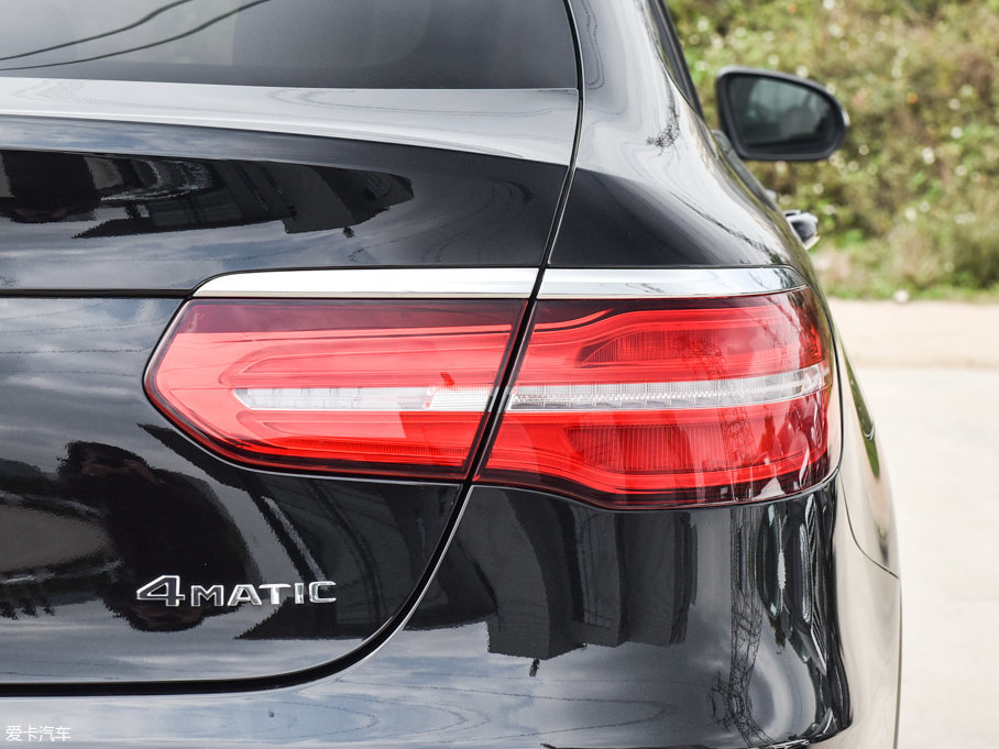 2017YGLCCoupe(M) GLC 200 4MATIC ISUV