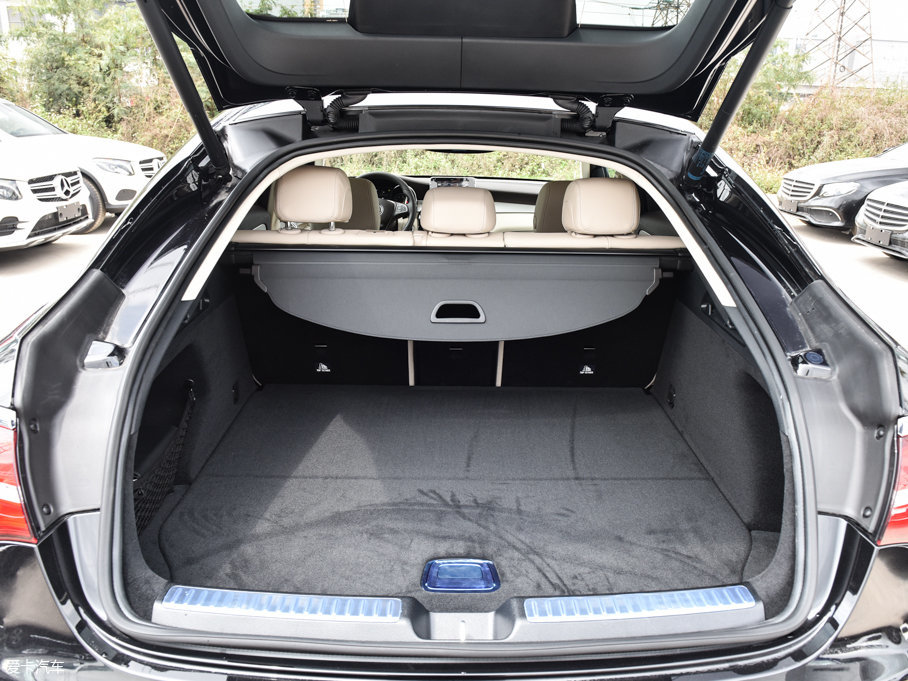 2017YGLCCoupe(M) GLC 200 4MATIC ISUV