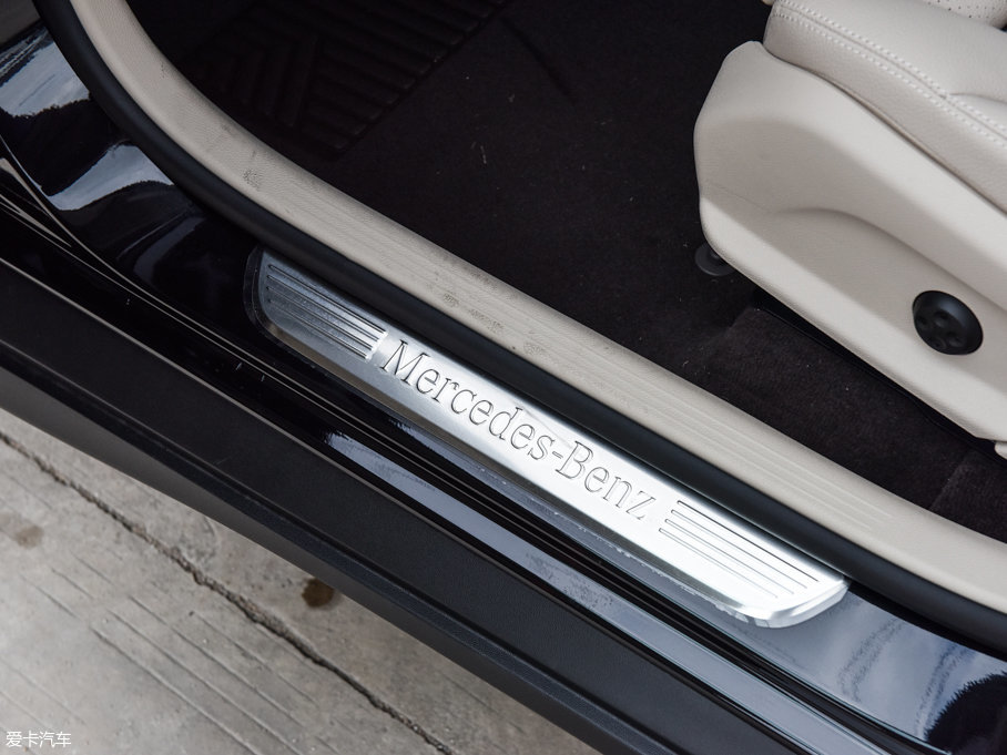 2017YGLCCoupe(M(jn)) GLC 200 4MATIC ISUV