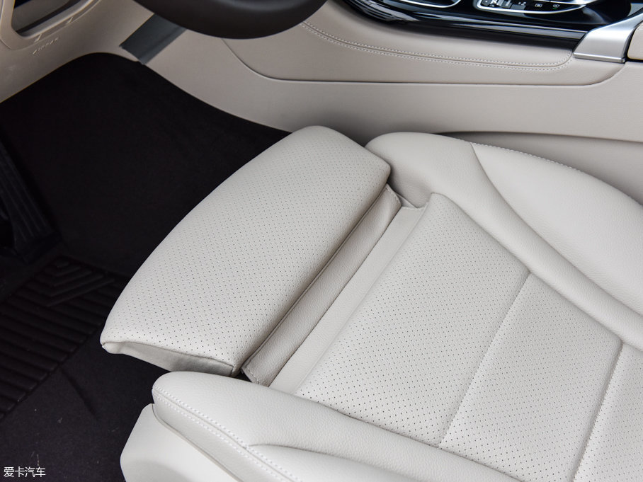 2017YGLCCoupe(M(jn)) GLC 200 4MATIC ISUV