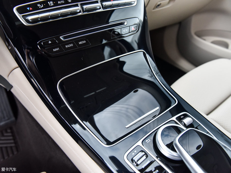 2017YGLCCoupe(M) GLC 200 4MATIC ISUV