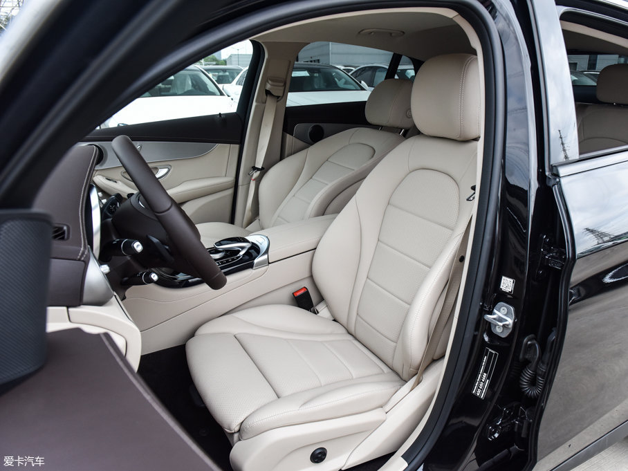 2017YGLCCoupe(M(jn)) GLC 200 4MATIC ISUV