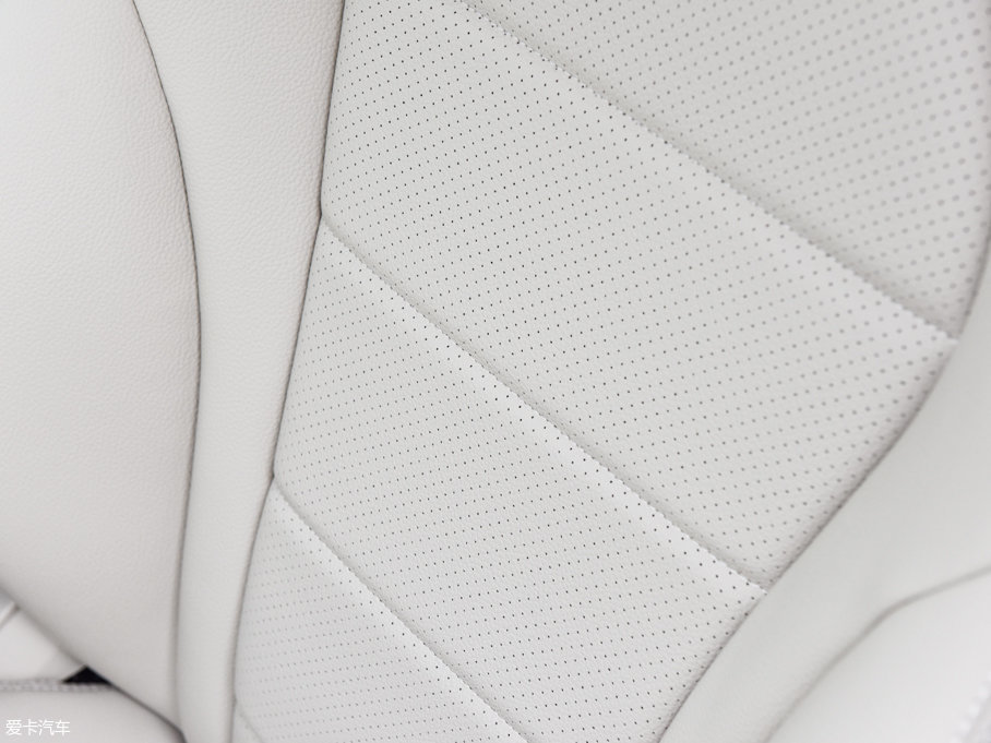 2017YGLCCoupe(M(jn)) GLC 200 4MATIC ISUV