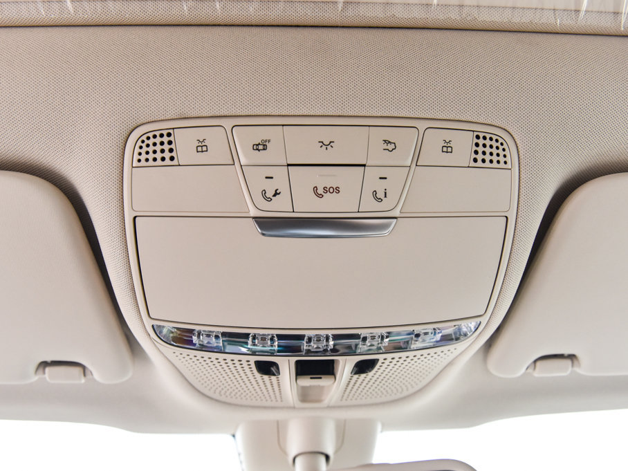 2017��YGLCCoupe(�M��) GLC 200 4MATIC �I��SUV