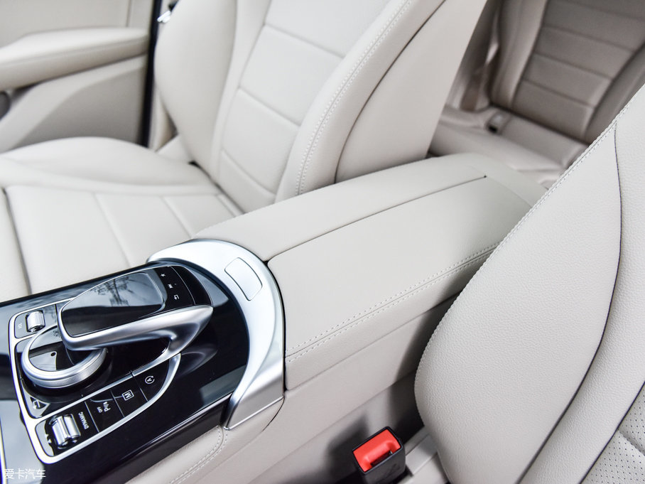 2017YGLCCoupe(M(jn)) GLC 200 4MATIC ISUV