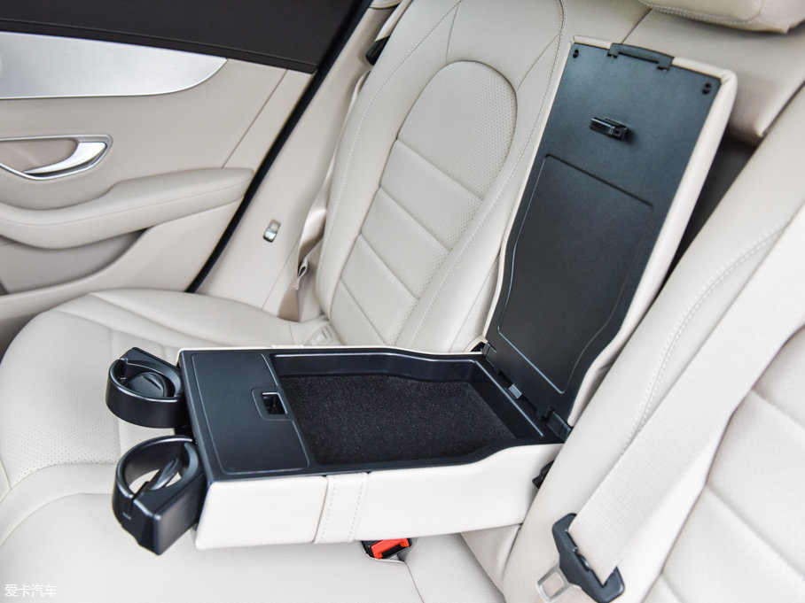 2017YGLCCoupe(M) GLC 200 4MATIC ISUV