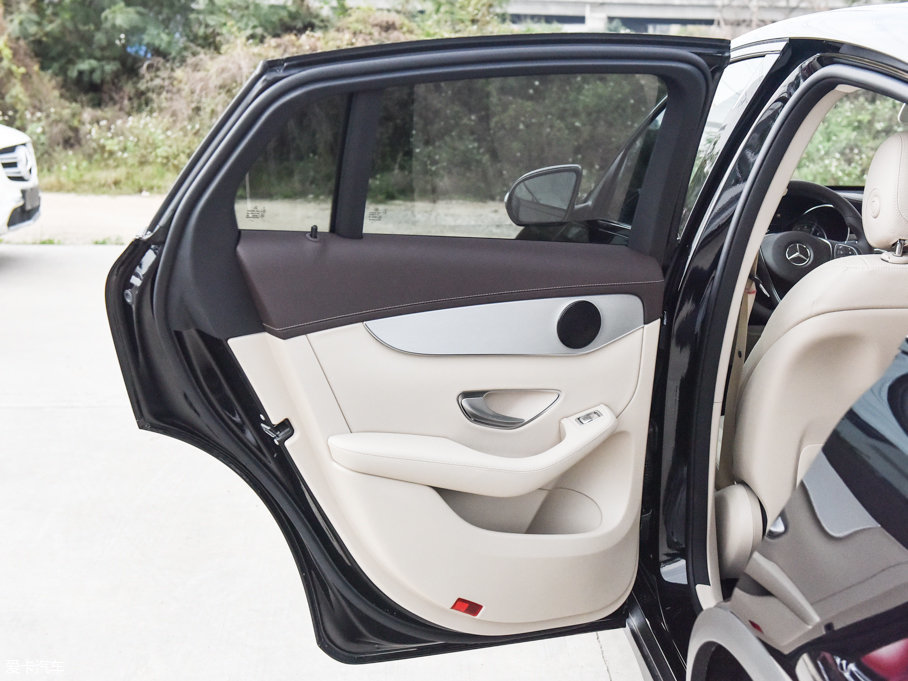 2017YGLCCoupe(M) GLC 200 4MATIC ISUV