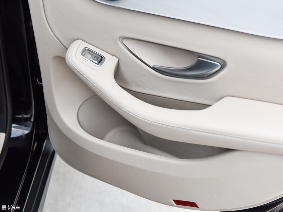 2017YGLCCoupe(M(jn)) GLC 200 4MATIC ISUV