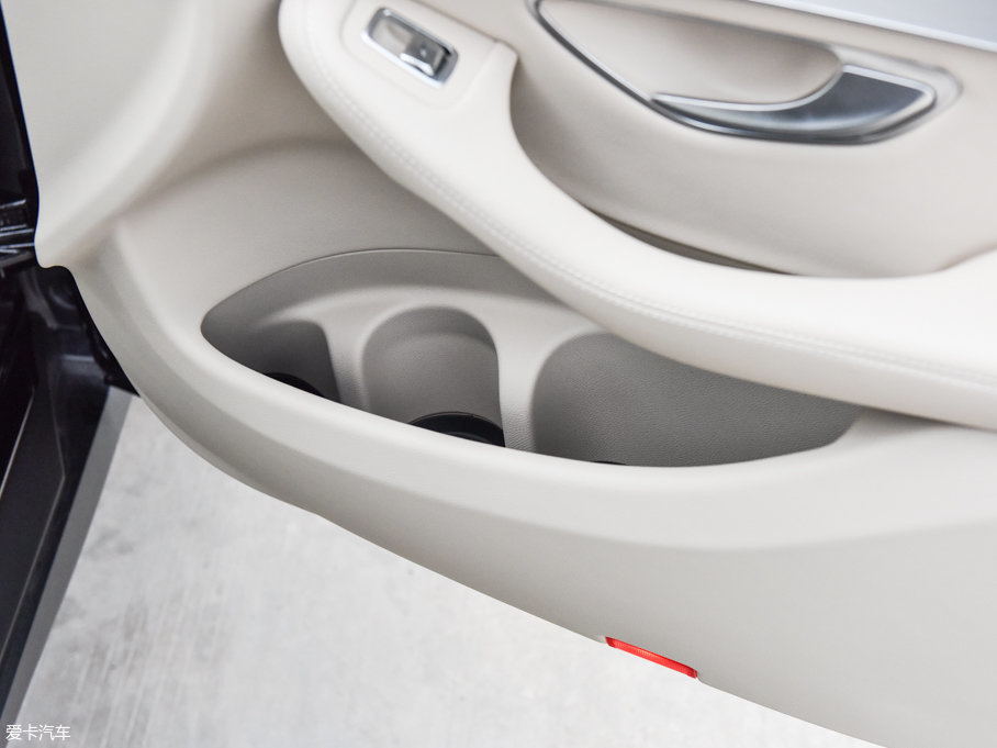 2017YGLCCoupe(M) GLC 200 4MATIC ISUV