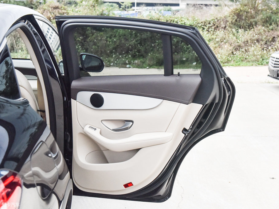 2017YGLCCoupe(M) GLC 200 4MATIC ISUV