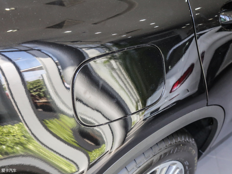 2017YGLCCoupe(M) GLC 260 4MATIC ISUV