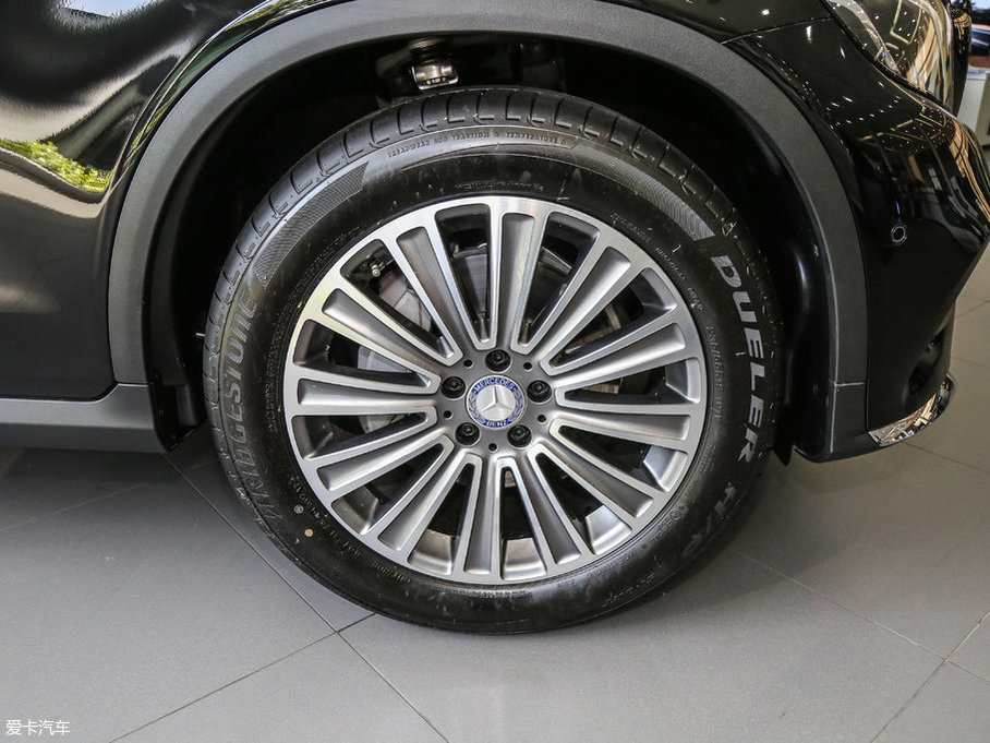 2017YGLCCoupe(M) GLC 260 4MATIC ISUV