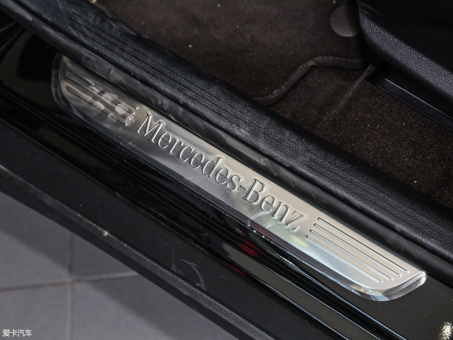 2017YGLCCoupe(M) GLC 260 4MATIC ISUV