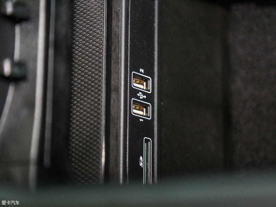 2017YGLCCoupe(M(jn)) GLC 260 4MATIC ISUV