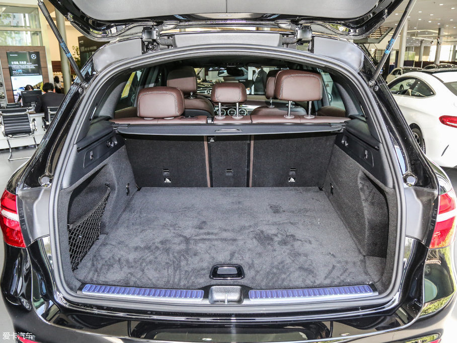 2017YGLCCoupe(M) GLC 260 4MATIC ISUV