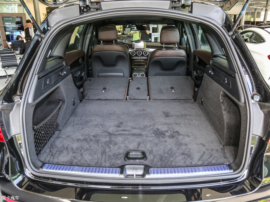 2017YGLCCoupe(M) GLC 260 4MATIC ISUV