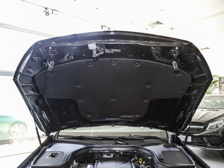 2017YGLCCoupe(M(jn)) GLC 260 4MATIC ISUV