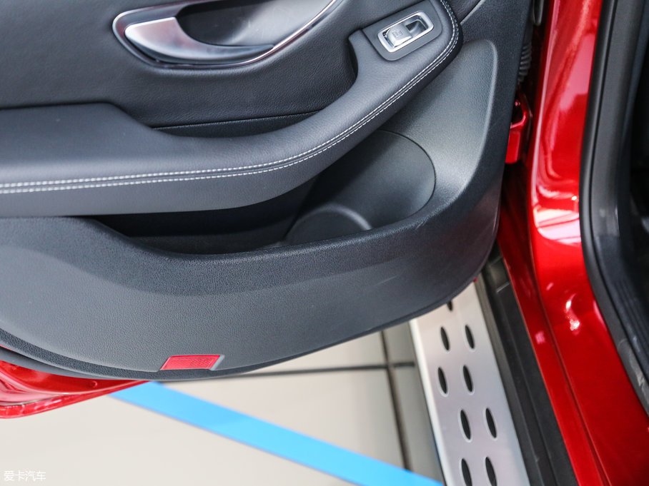 2017YGLCCoupe(M) GLC 260 4MATIC ISUV