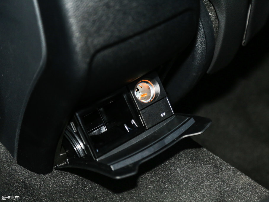 2017YGLCCoupe(M(jn)) GLC 260 4MATIC ISUV