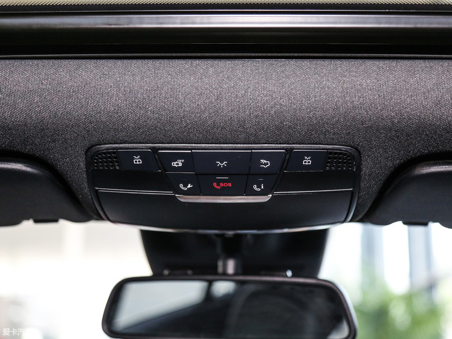 2017YGLCCoupe(M(jn)) GLC 260 4MATIC ISUV