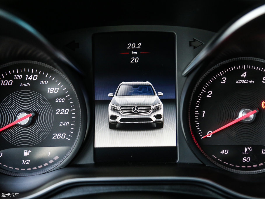 2017YGLCCoupe(M(jn)) GLC 260 4MATIC ISUV