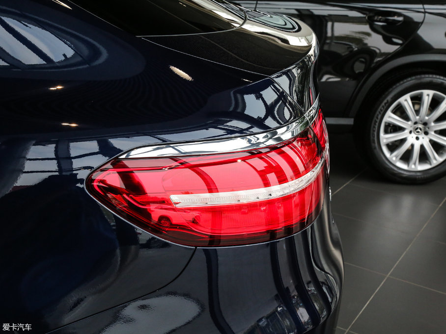 2017YGLCCoupe(M) GLC 200 4MATIC ISUV