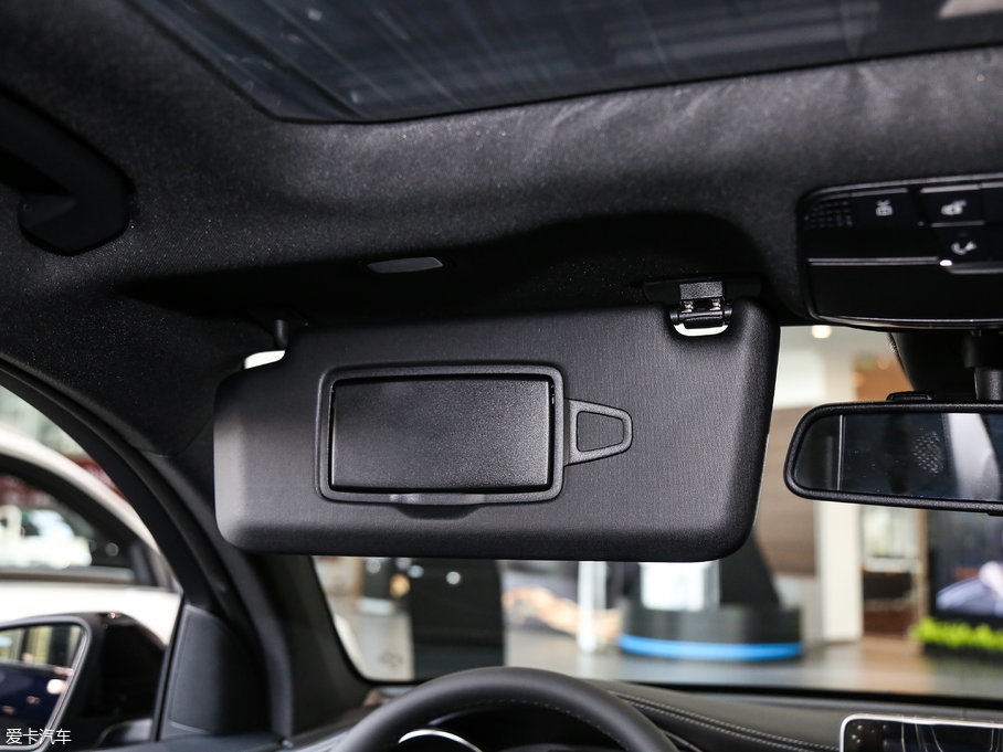 2017YGLCCoupe(M) GLC 200 4MATIC ISUV