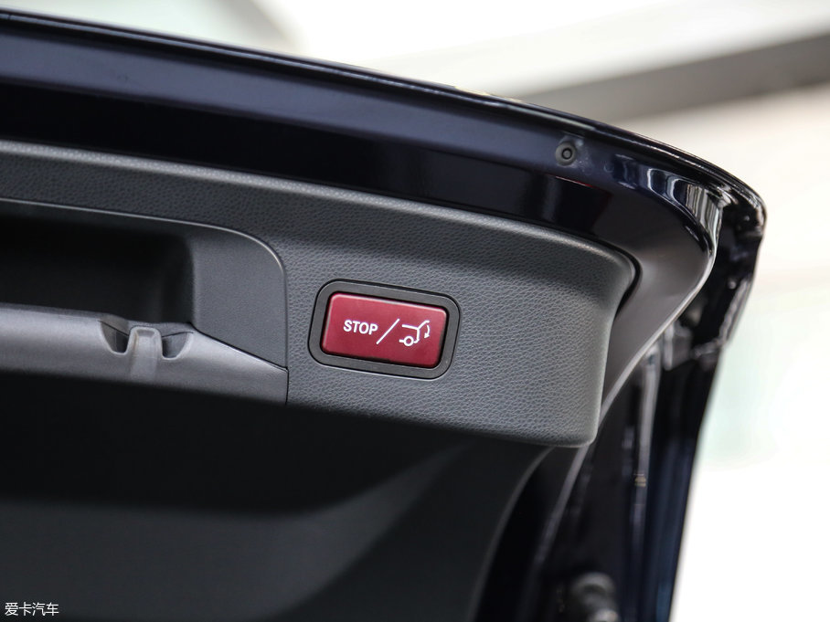 2017YGLCCoupe(M) GLC 200 4MATIC ISUV