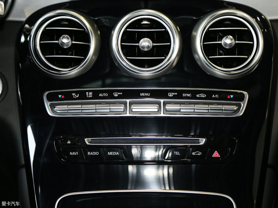 2017YGLCCoupe(M) GLC 200 4MATIC ISUV