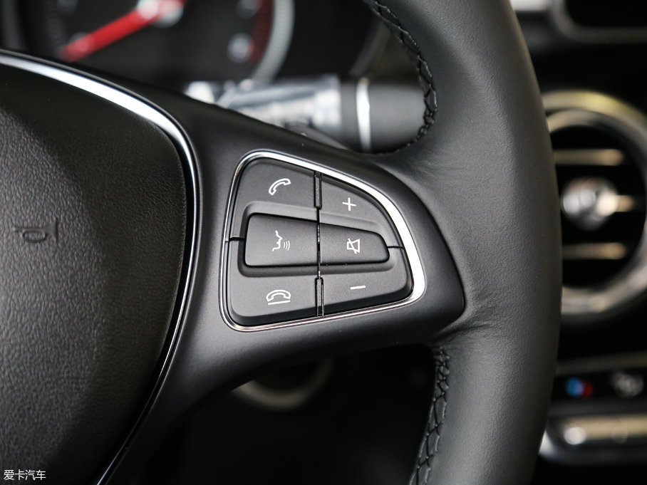 2017YGLCCoupe(M) GLC 200 4MATIC ISUV