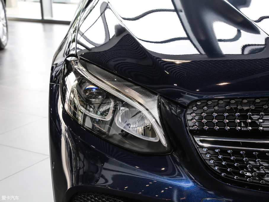 2017YGLCCoupe(M) GLC 200 4MATIC ISUV