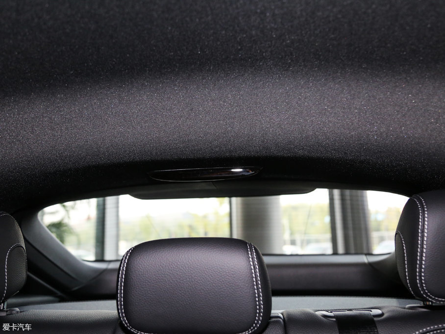 2017YGLCCoupe(M) GLC 200 4MATIC ISUV