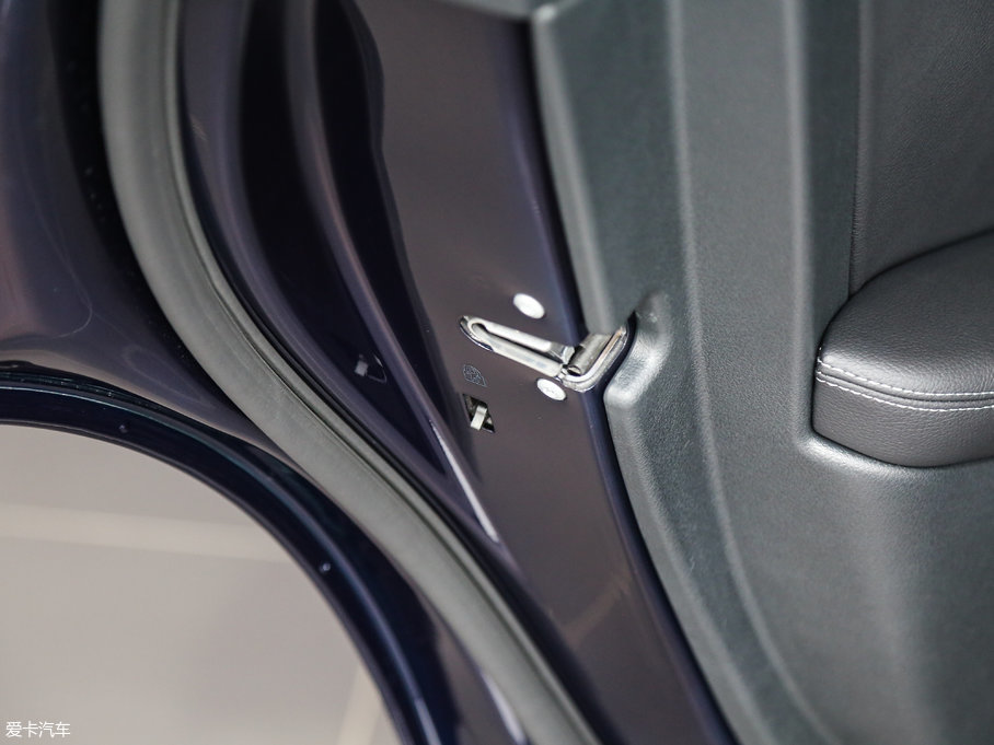 2017YGLCCoupe(M(jn)) GLC 200 4MATIC ISUV